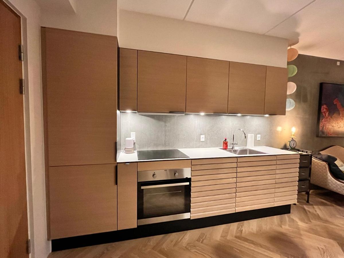 Apartment Directly To Seafront Of Bassin 7 With Big Balcony And Free Parking Århus Екстериор снимка