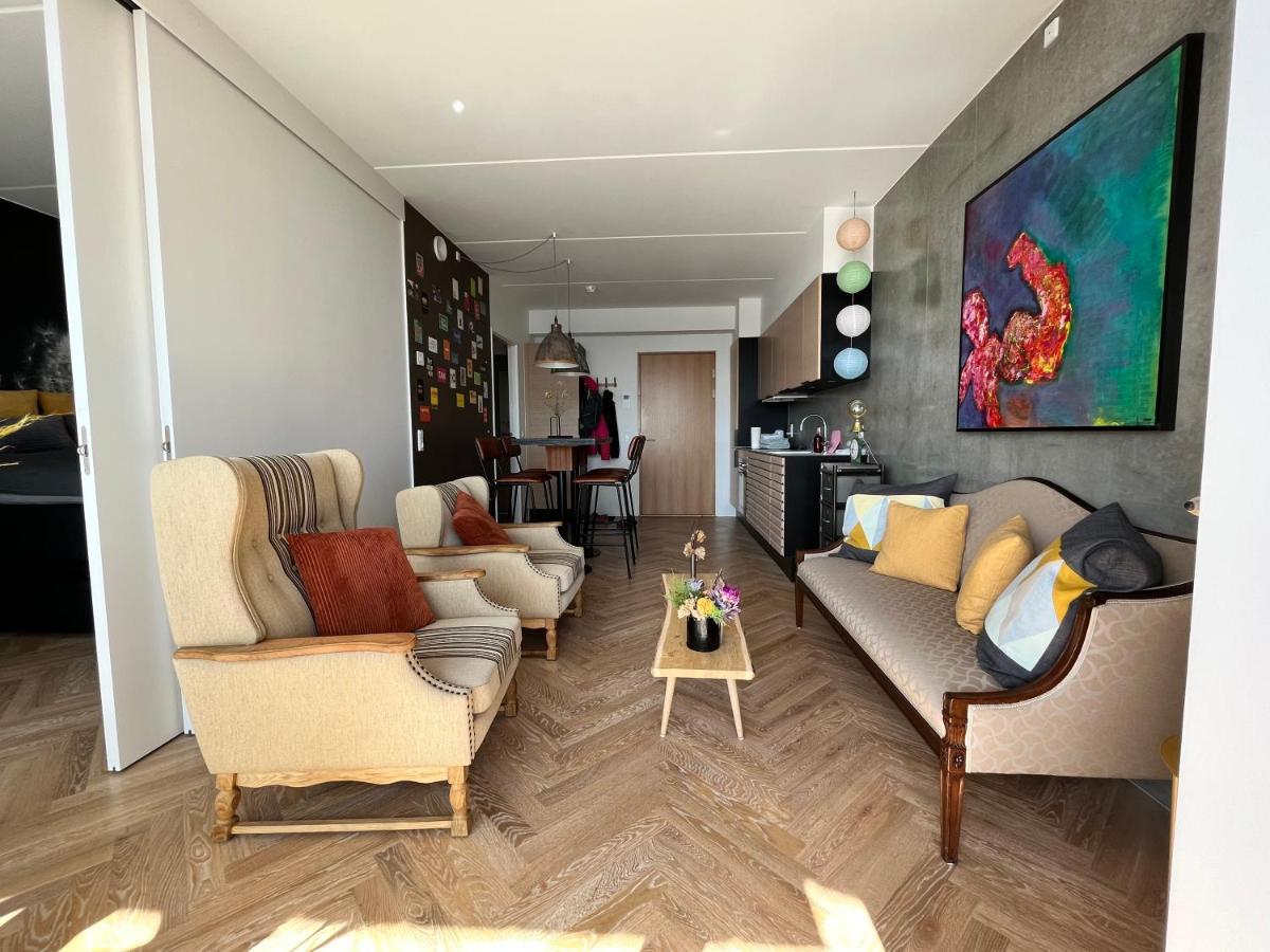 Apartment Directly To Seafront Of Bassin 7 With Big Balcony And Free Parking Århus Екстериор снимка