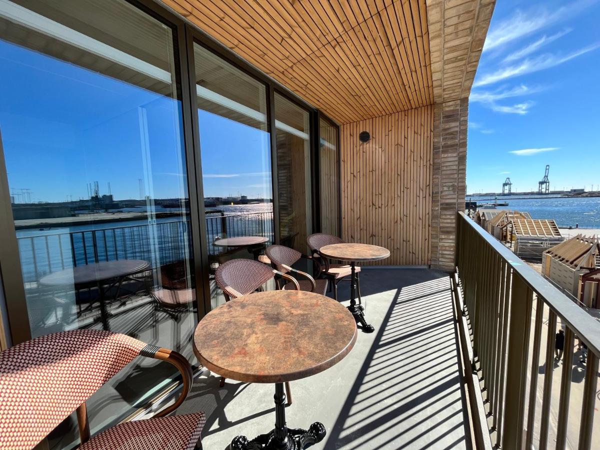 Apartment Directly To Seafront Of Bassin 7 With Big Balcony And Free Parking Århus Екстериор снимка